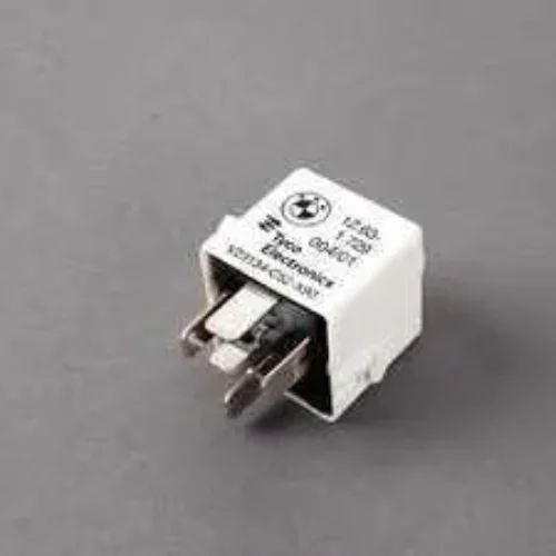 Main / ECU Relay – White – E30 E36 E39 E38 X5